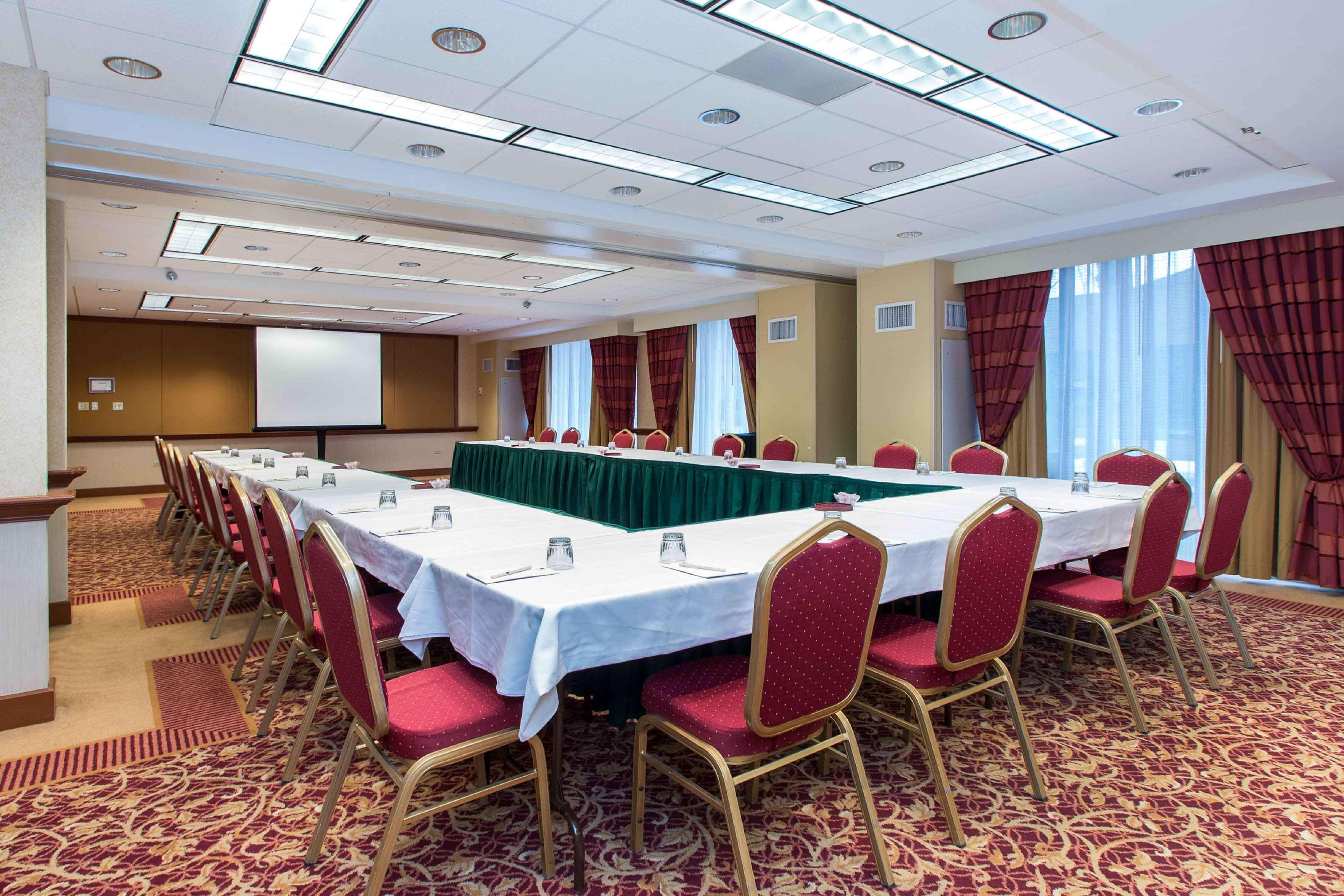 Doubletree By Hilton Cleveland East Beachwood Exteriér fotografie
