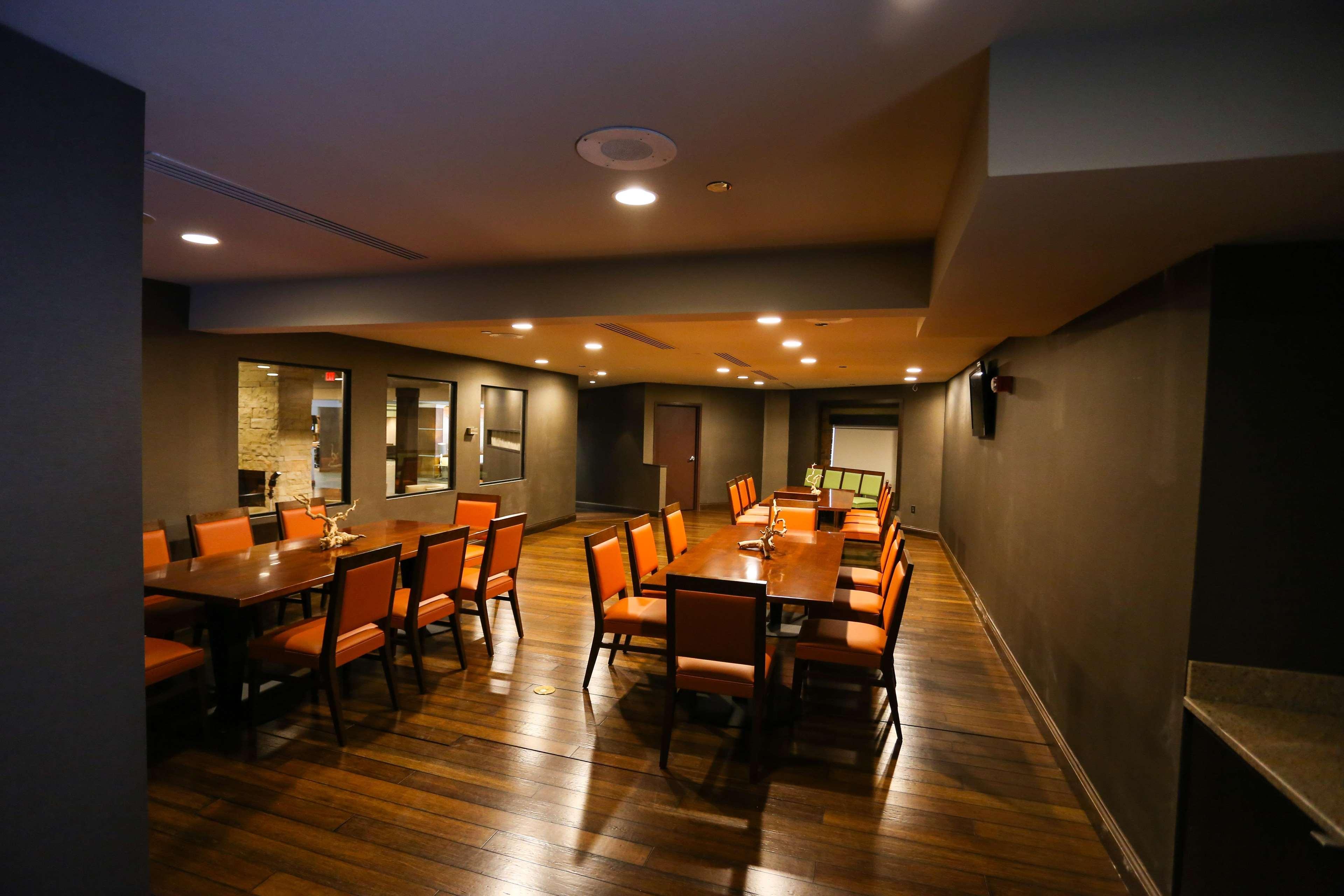 Doubletree By Hilton Cleveland East Beachwood Exteriér fotografie