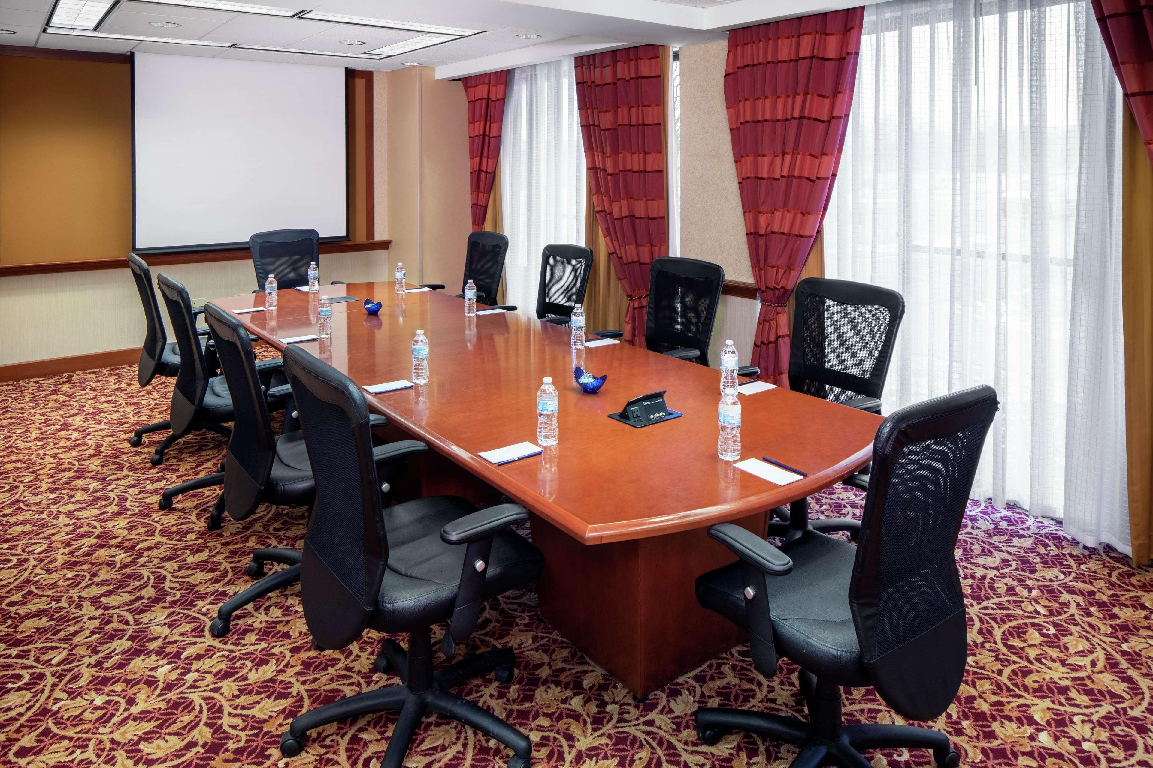 Doubletree By Hilton Cleveland East Beachwood Exteriér fotografie