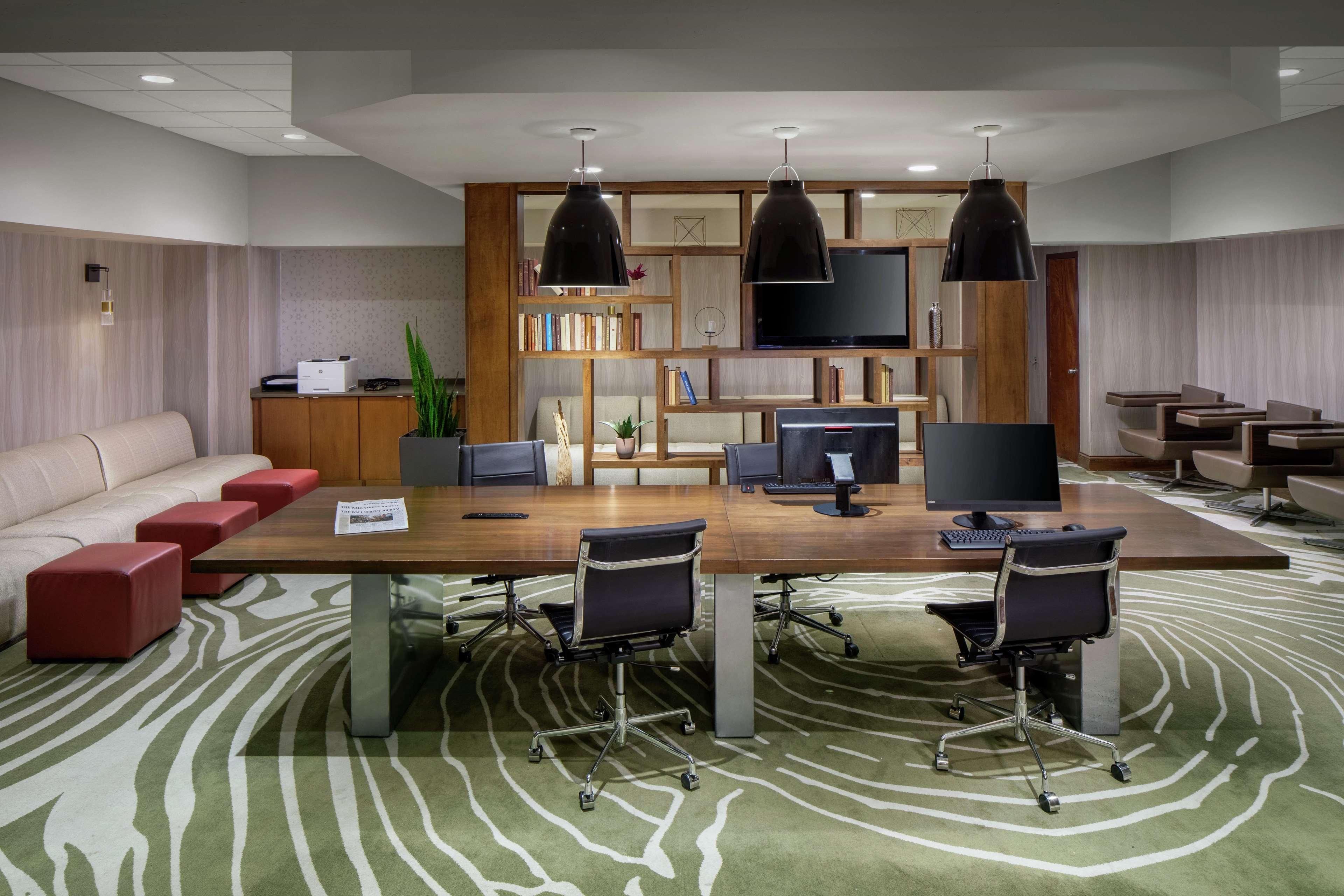 Doubletree By Hilton Cleveland East Beachwood Exteriér fotografie