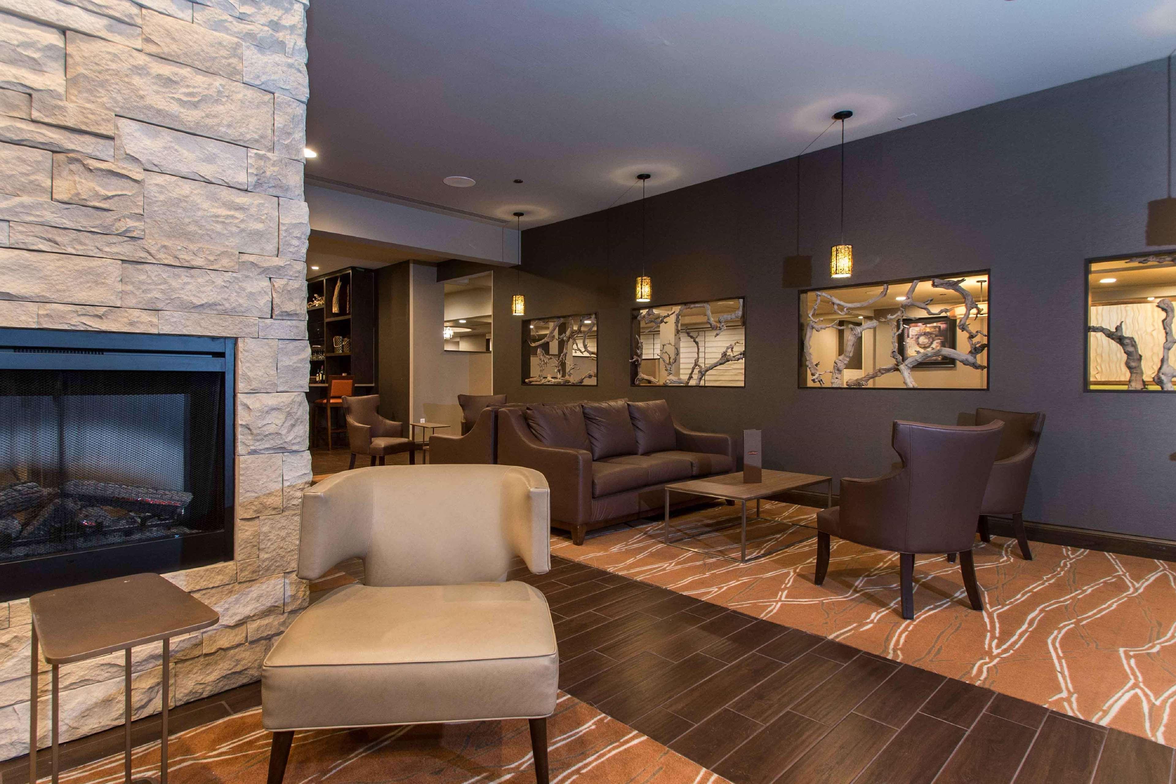 Doubletree By Hilton Cleveland East Beachwood Exteriér fotografie